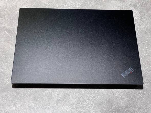 Ультрабук Lenovo ThinkPad E490 / 14&quot; (1920x1080) IPS / Intel Core i5-8250U (4 (8) ядра по 1.6 - 3.4 GHz) / 8 GB DDR4 / 240 GB SSD / Intel UHD Graphics 620 / WebCam - 5