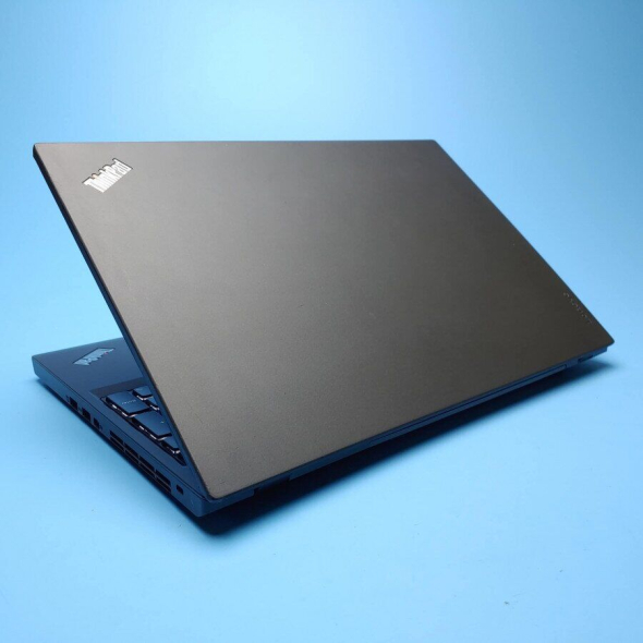 Ноутбук Б-класс Lenovo ThinkPad T560 / 15.6&quot; (1366x768) TN / Intel Core i5-6200U (2 (4) ядра по 2.3 - 2.8 GHz) / 8 GB DDR3 / 256 GB SSD / Intel HD Graphics 520 / WebCam / Win 10 Pro - 7
