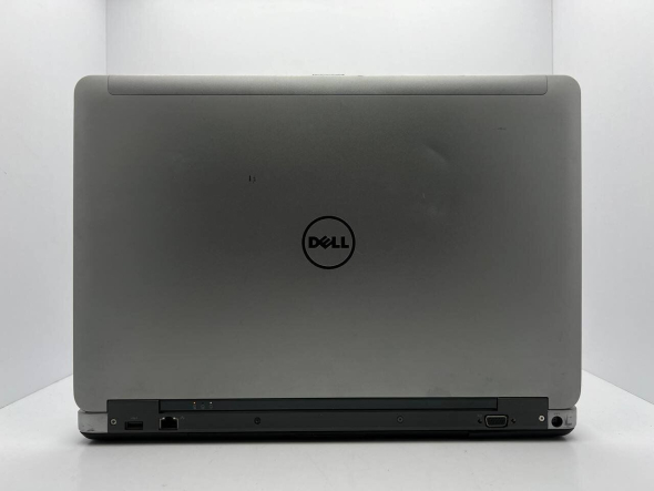 Ноутбук Б-класс Dell Latitude E6540 / 15.6&quot; (1366x768) TN / Intel Core i5-4310M (2 (4) ядра по 2.7 - 3.4 GHz) / 4 GB DDR3 / 240 GB SSD / AMD Radeon HD 8790M, 2GB DDR5, 128-bit / WebCam - 5