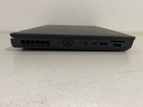 Ноутбук Б-класс Lenovo ThinkPad T440p / 14&quot; (1920x1080) TN / Intel Core i7-4600M (2 (4) ядра по 2.9 - 3.6 GHz) / 8 GB DDR3 / 240 GB SSD / Intel HD Graphics 4600 - 4