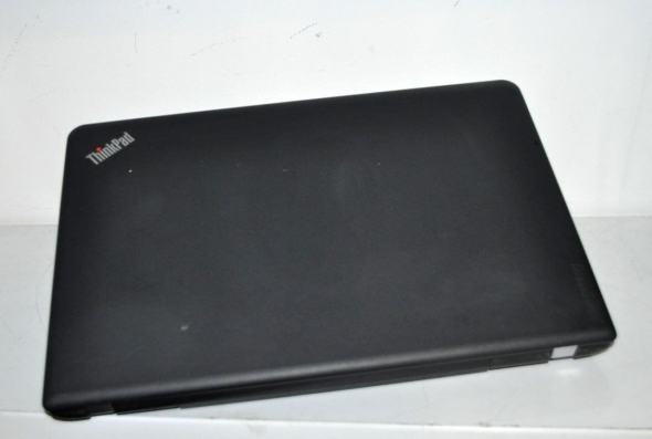 Ноутбук Б-класс Lenovo ThinkPad E550 / 15.6&quot; (1366x768) TN / Intel Core i3-5005U (2 (4) ядра по 2.0 GHz) / 12 GB DDR3 / 360 GB SSD / Intel HD Graphics 4400 / WebCam / HDMI / Windows 10 Pro - 9