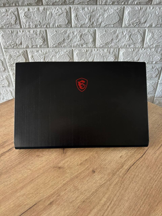 Игровой ноутбук MSI GF75 Thin 10UEK / 15.6&quot; (1920x1080) IPS / Intel Core i7-10750H (6 (12) ядер по 2.6 - 5.0 GHz) / 16 GB DDR4 / 512 GB SSD + 1000 GB HDD / nVidia GeForce RTX 3060, 6 GB GDDR6, 192-bit / WebCam - 3