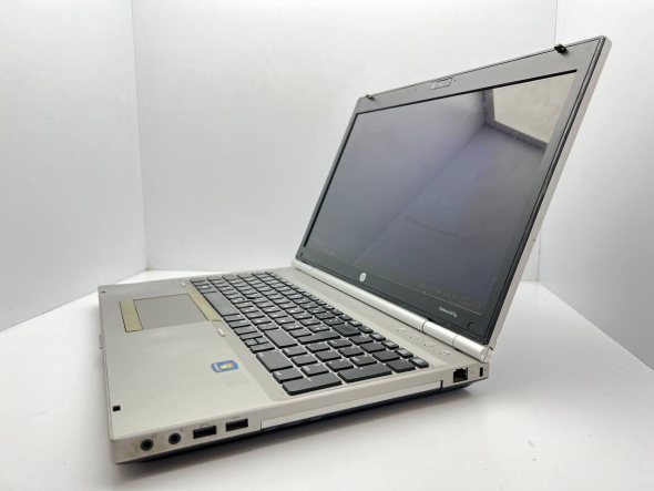 Ноутбук Б класс HP EliteBook 8570p / 15.6&quot; (1366x768) TN / Intel Core I7-2740QM (4 (8) ядра по 2.3 GHz) / 8 GB DDR3 / 120 GB SSD + 1000 GB HDD / Intel HD Graphics 3000 / WebCam - 4