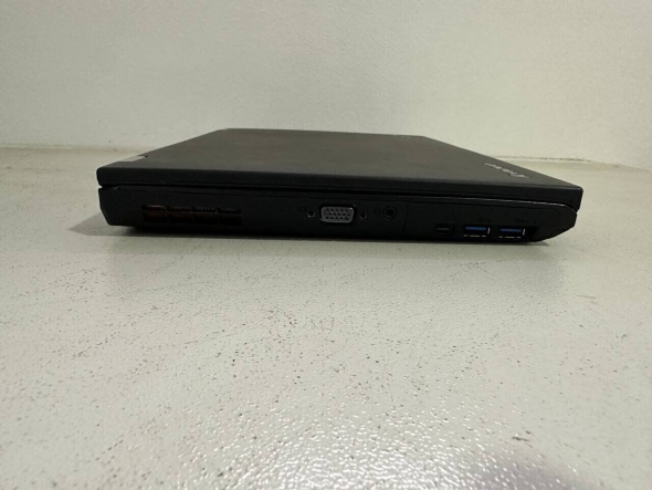 Ноутбук Lenovo ThinkPad T430 / 14&quot; (1600x900) TN / Intel Core i7-3520M (2 (4) ядра по 2.9 - 3.6 GHz) / 16 GB DDR3 / 240 GB SSD / Intel HD Graphics 4000 / VGA - 3