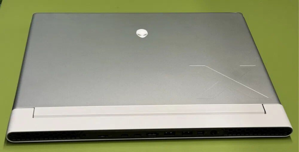 Игровой ноутбук Dell Alienware X16 R1 / 16&quot; (1920x1200) IPS / Intel Core i9-13900HK (14 (20) ядер по 4.1 - 5.4 GHz) / 32 GB DDR5 / 1000 GB SSD / nVidia GeForce RTX 4080, 12 GB GDDR6X, 192-bit / WebCam - 6