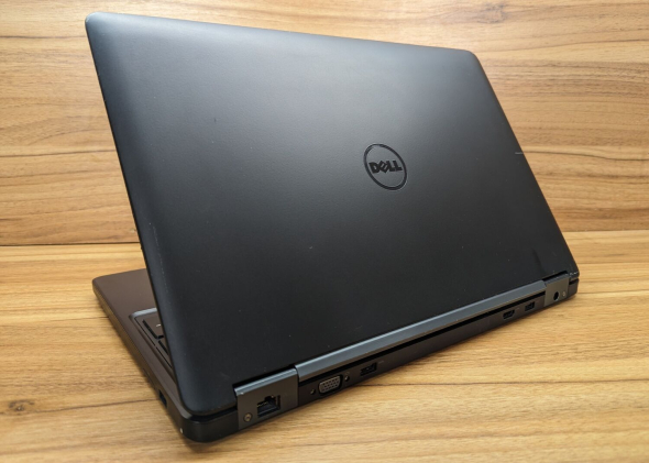 Ноутбук Б-класс Dell Latitude E5550 / 15.6&quot; (1920x1080) IPS Touch / Intel Core i5-5300U (2 (4) ядра по 2.3 - 2.9 GHz) / 8 GB DDR3 / 256 GB SSD / Intel HD Graphics 5500 / WebCam / Windows 10 - 9