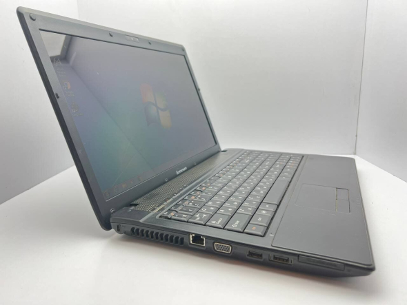 Ноутбук Б-класс Lenovo G560 / 15.6&quot; (1366x768) TN / Intel Core i3-350M (2 (4) ядра по 2.26 GHz) / 4 GB DDR3 / 320 GB HDD / Intel HD Graphics / WebCam - 3