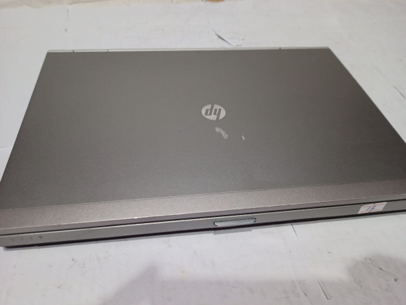Ноутбук Б-класс HP EliteBook 8460P / 14&quot; (1366x768) TN / Intel Core i5-2540M (2 (4) ядра по 2.6 - 3.3 GHz) / 8 GB DDR3 / 120 GB SSD / Intel HD Graphics 3000 / WebCam / DVD-ROM - 5
