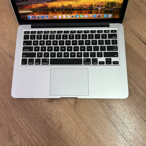 Ультрабук Б-класс Apple MacBook Pro 13 A1502 2015 / 13.3&quot; (2560x1600) IPS / Intel Core i5-5257U (2 (4) ядра по 2.7 - 3.1 GHz) / 8 GB DDR3 / 256 GB SSD / Intel Iris Graphics 6100 / WebCam / MacOS - 7