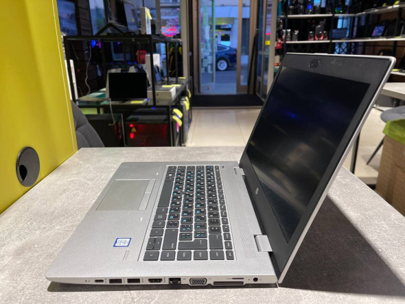 Ультрабук HP ProBook 640 G4 / 14&quot; (1920x1080) IPS / Intel Core i5-8250U (4 (8) ядра по 1.6 - 3.4 GHz) / 8 GB DDR4 / 480 GB SSD / Intel UHD Graphics 620 / WebCam - 4