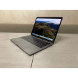 Ноутбук Б-класс Apple MacBook Pro A1989 (2018) / 13.3" (2560x1600) IPS / Intel Core i5-8259U (4 (8) ядра по 2.3 - 3.8 GHz) / 8 GB DDR3 / 256 GB SSD M.2 / Intel Iris Plus Graphics 655 / WebCam - 3