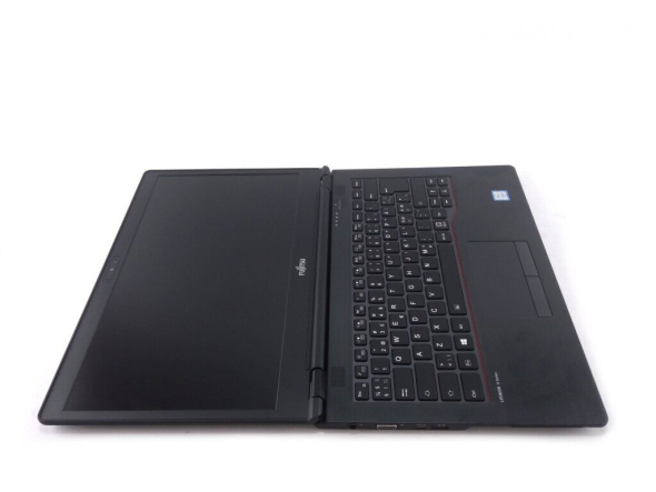 Ультрабук Fujitsu LifeBook U748 / 14&quot; (1920x1080) IPS / Intel Core i5-8250U (4 (8) ядра по 1.6 - 3.4 GHz) / 8 GB DDR4 / 240 GB SSD / Intel UHD Graphics 620 / WebCam - 4
