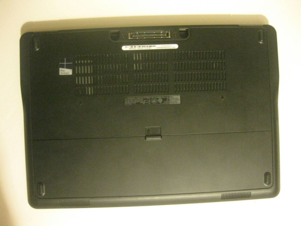Ультрабук Dell Latitude E7450 / 14&quot; (1920x1080) IPS / Intel Core i7-5600U (2 (4) ядра по 2.6 - 3.2 GHz) / 8 GB DDR3 / 256 GB SSD / Intel HD Graphics 5500 / WebCam - 8