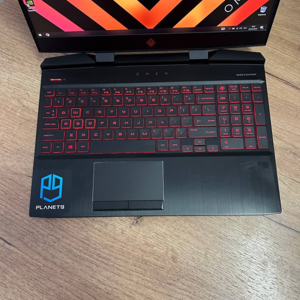 Игровой ноутбук HP Omen 15-dc1047nr / 15.6&quot; (1920x1080) IPS / Intel Core i7-9750H (6 (12) ядра по 2.6 - 4.5 GHz) / 16 GB DDR4 / 128 GB SSD M.2 + 1000 GB HDD / nVidia GeForce RTX 2070 Max-Q, 8 GB GDDR6, 256-bit / WebCam - 7