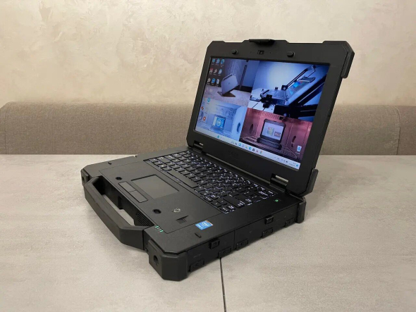 Защищенный ноутбук Dell Latitude E7404 Extreme Rugged / 14&quot; (1366x768) TN / Intel Core i5-4310U (2 (4) ядра по 2.0 - 3.0 GHz) / 16 GB DDR3 / 256 GB SSD NEW / Intel HD Graphics 4400 / WebCam / HDMI / 4G LTE - 4