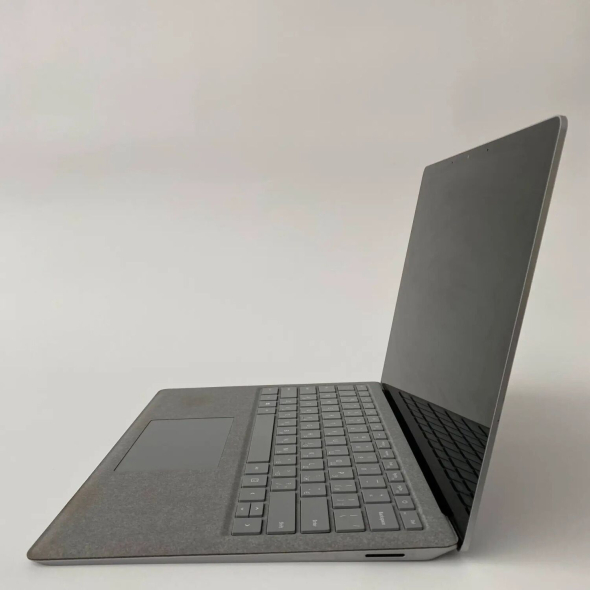 Ультрабук Б-класс Microsoft Surface Laptop 2 / 13.5&quot; (2256x1504) IPS Touch / Intel Core i5-8350U (4 (8) ядра по 1.7 - 4.6 GHz) / 8 GB DDR3 / 128 GB SSD M.2 / Intel HD Graphics 620 / WebCam + Беспроводная мышка - 5