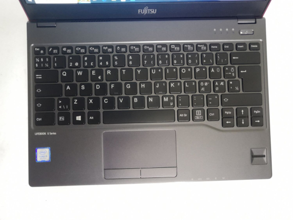 Ультрабук Fujitsu LifeBook U938 / 13.3&quot; (1920x1080) IPS Touch / Intel Core i5-8250U (4 (8) ядра по 1.6 - 3.4 GHz) / 8 GB DDR4 / 512 GB SSD / Intel UHD Graphics 620 / WebCam / Windows 10 Pro - 3