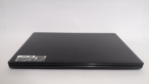 Ноутбук Б-класс Dell Latitude 3570 / 15.6'' (1366x768) TN / Intel Core i3-6100U (2 (4) ядра по 2.3 GHz) / 8 GB DDR4 / 128 GB SSD / Intel HD Graphics 520 / WebCam / HDMI / Windows 10 Pro - 10