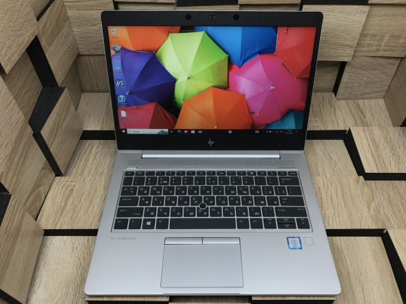 Ультрабук HP EliteBook 830 G5 / 13.3&quot; (1920x1080) IPS / Intel Core i7-8650U (4 (8) ядра по 1.9 - 4.2 GHz) / 8 GB DDR4 / 256 GB SSD M.2 / Intel UHD Graphics 620 / WebCam / USB 3.1 / HDMI - 2