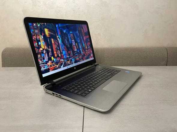 Ноутбук Б-класс HP Pavilion 17-g148dx / 17.3&quot; (1600x900) TN / Intel Core i3-5020U (2 (4) ядра по 2.2 GHz) / 8 GB DDR3 / 128 GB SSD / Intel HD Graphics 5500 / WebCam / HDMI - 4