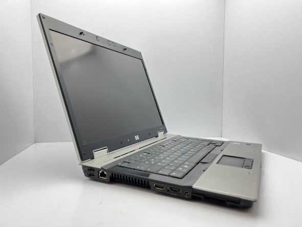 Ноутбук HP EliteBook 8530w / 15.4&quot; (1680x1050) TN / Intel Core 2 Duo P8600 (2 ядра по 2.4 GHz) / 8 GB DDR2 / 240 GB SSD / ATI Mobility Radeon HD 3650, 256 MB DDR2, 64-bit / WebCam - 3