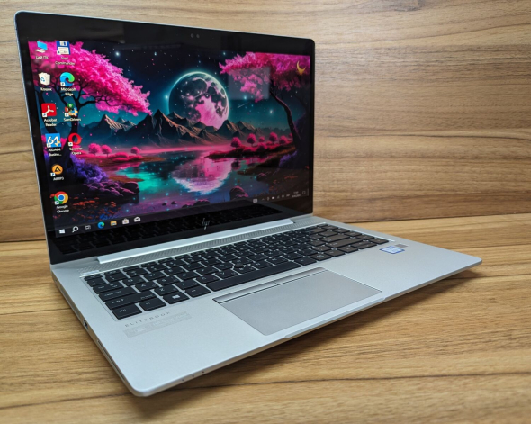 Ультрабук Б-класс HP EliteBook 840 G5 / 14&quot; (1920x1080) IPS Touch / Intel Core i5-8250U (4 (8) ядра по 1.6 - 3.4 GHz) / 8 GB DDR4 / 256 GB SSD / Intel UHD Graphics 620 / WebCam / Fingerprint / Windows 10 - 4