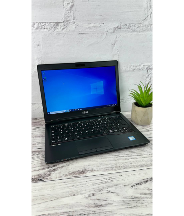 Нетбук Fujitsu LifeBook U727 / 12.5&quot; Intel Core i5-6200U 8 GB DDR4 256 GB SSD - 1