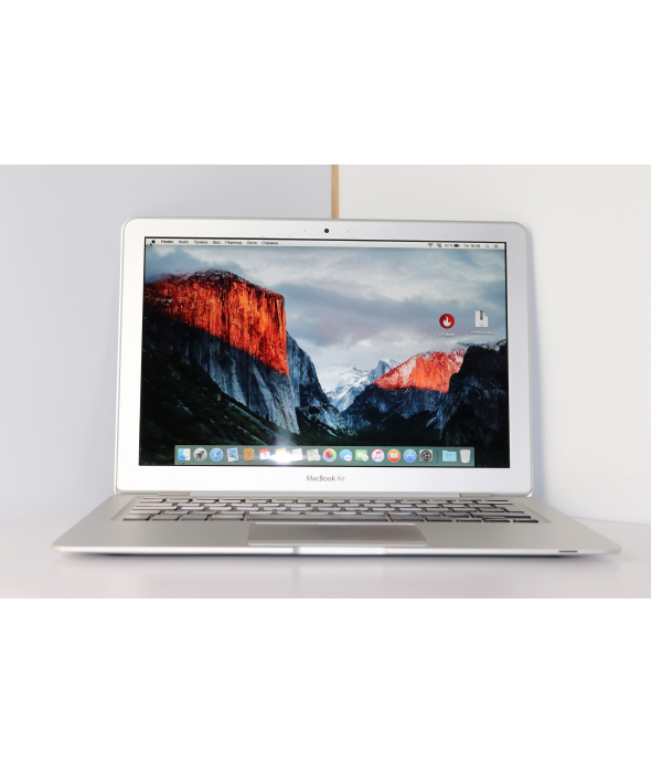 Apple MacBook Air 13“ A1304 - 1