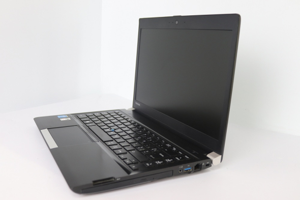 Ноутбук 13.3&quot; Toshiba Portege R30-A Intel Core i7-4610M 16Gb RAM 256Gb SSD - 3