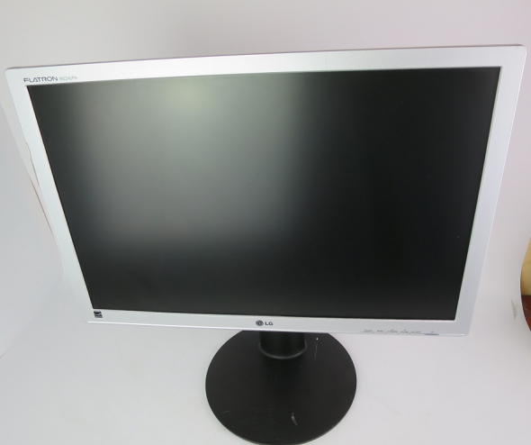 LG W2242PK 22&quot; HD Уцінка! - 3