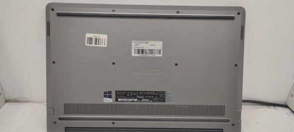 Ноутбук Б-класс Dell Vostro 5568 / 15.6&quot; (1920x1080) TN / Intel Core i5-7200U (2 (4) ядра по 2.5 - 3.1 GHz) / 16 GB DDR4 / 256 GB SSD / Intel HD Graphics 620 / WebCam / АКБ NEW - 8