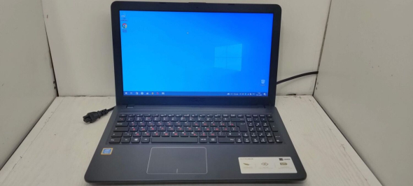 Ноутбук Б-клас Asus Vivobook F543U / 15.6&quot; (1366x768) TN / Intel Pentium Gold 4417u (2 (4) ядра по 2.3 GHz) / 4 GB DDR4 / 120 GB SSD / Intel HD Graphics 610 / WebCam - 2