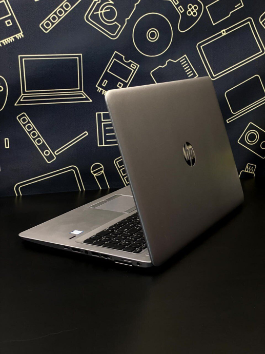 Ноутбук HP EliteBook 850 G3 / 15.6&quot; (1920x1080) TN / Intel Core i5-6300U (2 (4) ядра по 2.4 - 3.0 GHz) / 8 GB DDR4 / 256 GB SSD / Intel HD Graphics 520 / WebCam - 4