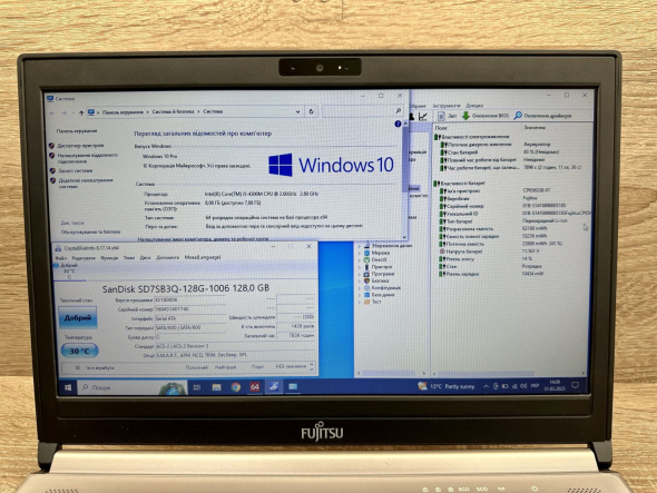 Ноутбук Fujitsu LifeBook E734 / 13.3&quot; (1366x768) TN / Intel Core i5-4300M (2 (4) ядра по 2.6 - 3.3 GHz) / 8 GB DDR3 / 120 GB SSD / Intel HD Graphics 4600 / WebCam / Windows 10 Pro - 9