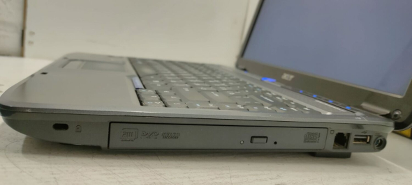 Ноутбук Б-клас Acer Aspire 4930 / 14.1&quot; (1280x800) TN / Intel Core 2 Duo T5800 (2 ядра по 2.0 GHz) / 4 GB DDR2 / 200 GB HDD / nVidia GeForce 9300M GS, 256 MB GDDR2, 64-bit / WebCam - 6