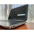 Ноутбук Dell Latitude E5520 / 15.6" (1366x768) TN / Intel Core i5-2430M (2 (4) ядра по 2.4 - 3.0 GHz) / 4 GB DDR3 / 320 GB HDD / Intel HD Graphics 3000 / WebCam - 3