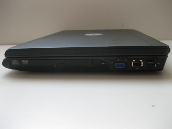 Ноутбук Dell Vostro 1500 / 15.4&quot; (1280x800) TN / Intel Core 2 Duo T5270 (2 ядра по 1.4 GHz) / 4 GB DDR2 / 128 GB SSD / Intel GMA X3100 Graphics / WebCam / АКБ не тримає - 5