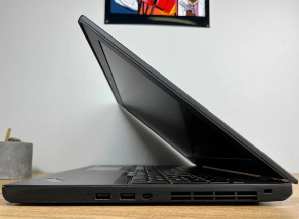 Ноутбук Lenovo ThinkPad T550 / 14&quot; (1920x1080) IPS / Intel Core i5-5300U (2 (4) ядра по 2.3 - 2.9 GHz) / 8 GB DDR3 / 128 GB SSD / Intel HD Graphics 5500 / WebCam / Fingerprint / Windows 10 PRO Lic - 7