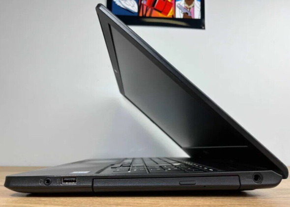 Ноутбук Fujitsu LifeBook A557 / 15.6 &quot; (1366x768) TN / Intel Core i5-7200U (2 (4) ядра по 2.5 - 3.1 GHz) / 8 GB DDR4 / 250 GB SSD / Intel HD Graphics 620 / WebCam / DVD-ROM / Win 10 Pro - 5