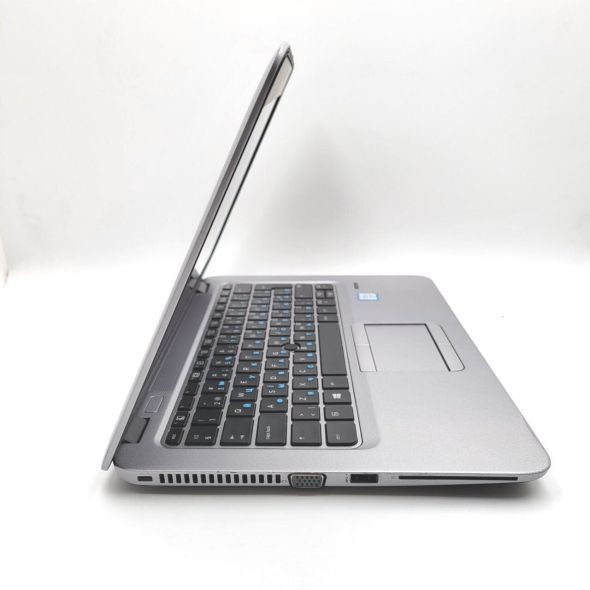 Нетбук HP EliteBook 820 G3 / 12.5 &quot; (1366x768) TN / Intel Core i7-6500U (2 (4) ядра по 2.5 - 3.1 GHz) / 8 GB DDR4 / 240 GB SSD / Intel HD Graphics 520 / WebCam / DisplayPort - 3