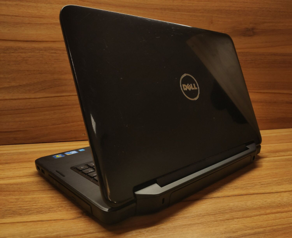 Ноутбук Dell Inspiron N5040 / 15.6&quot; (1366x768) TN / Intel Core i3-380M (2 (4) ядра по 2.53 GHz) / 4 GB DDR3 / 120 GB SSD / Intel HD Graphics / WebCam - 6