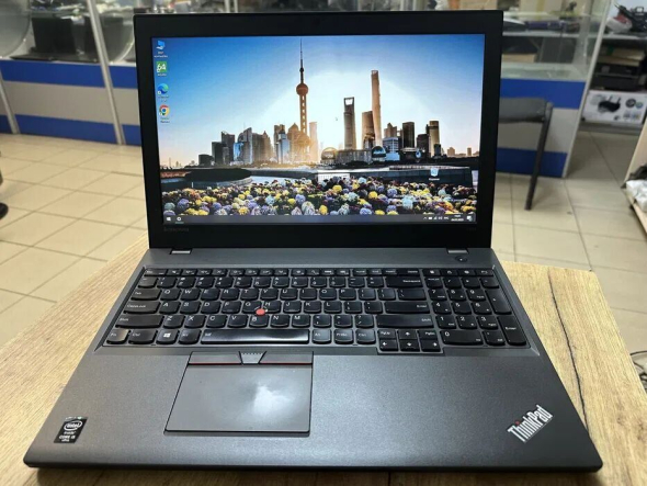 Ноутбук Lenovo ThinkPad T550 / 15.6&quot; (1920x1080) TN / Intel Core i5-5300U (2 (4) ядра по 2.3 - 2.9 GHz) / 8 GB DDR3 / 500 GB HDD / Intel HD Graphics 5500 / WebCam - 2