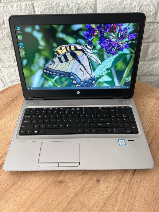 Ноутбук HP ProBook 650 G2 / 15.6&quot; (1920x1080) IPS / Intel Core i5-6300U (2 (4) ядра по 2.4 - 3.0 GHz) / 8 GB DDR4 / 256 GB SSD / Intel HD Graphics 520 / WebCam - 2