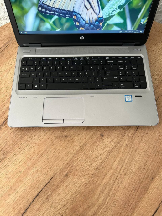 Ноутбук HP ProBook 650 G2 / 15.6&quot; (1920x1080) IPS / Intel Core i5-6300U (2 (4) ядра по 2.4 - 3.0 GHz) / 8 GB DDR4 / 256 GB SSD / Intel HD Graphics 520 / WebCam - 3