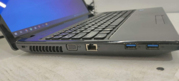 Ноутбук Lenovo G580 / 15.6&quot; (1366x768) TN / Intel Celeron 1000M (2 ядра по 1.8 GHz) / 4 GB DDR3 / 120 GB SSD / Intel HD Graphics / DVD-ROM - 4