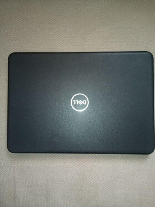 Ультрабук Б-класс Dell latitude 3310 / 13.3&quot; (1366x768) TN / Intel Core i3-8145U (2 (4) ядра по 2.1 - 3.9 GHz) / 8 GB DDR4 / 120 GB SSD / Intel UHD Graphics 620 / WebCam - 5