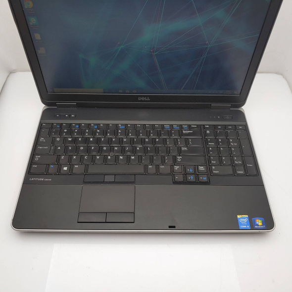 Ноутбук Dell Latitude E6540 / 15.6&quot; (1366x768) TN / Intel Core i5-4310M (2 (4) ядра по 2.7 - 3.4 GHz) / 8 GB DDR3 / 240 GB SSD / WebCam / DVD-ROM - 2