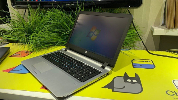 Ноутбук HP ProBook 450 G3 / 15.6&quot; (1920x1080) TN / Intel Core i3-6006U (2 (4) ядра по 2.0 GHz) / 8 GB DDR4 / 240 GB SSD / Intel HD Graphics 520 / WebCam / HDMI - 4