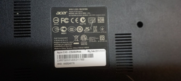 Ноутбук Б-класс Acer Aspire 5749 / 15.6&quot; (1366x768) TN / Intel Core i3-2350M (2 (4) ядра по 2.3 GHz) / 4 GB DDR3 / 500 GB HDD / Intel HD Graphics 3000 / WebCam - 9