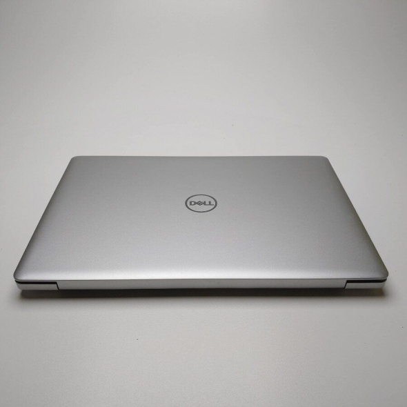 Ноутбук Dell Inspiron 15 5570 / 15.6&quot; (1920x1080) TN / Intel Core i5-8250U (4 (8) ядра по 1.6 - 3.4 GHz) / 8 GB DDR4 / 240 GB SSD / Intel UHD Graphics 620 / WebCam / Win 10 Home - 3